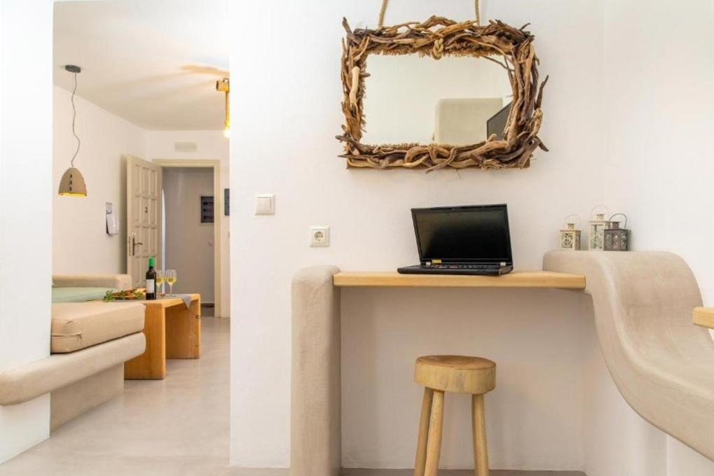 Blue Heart Luxury Suites Naxos City Exterior photo